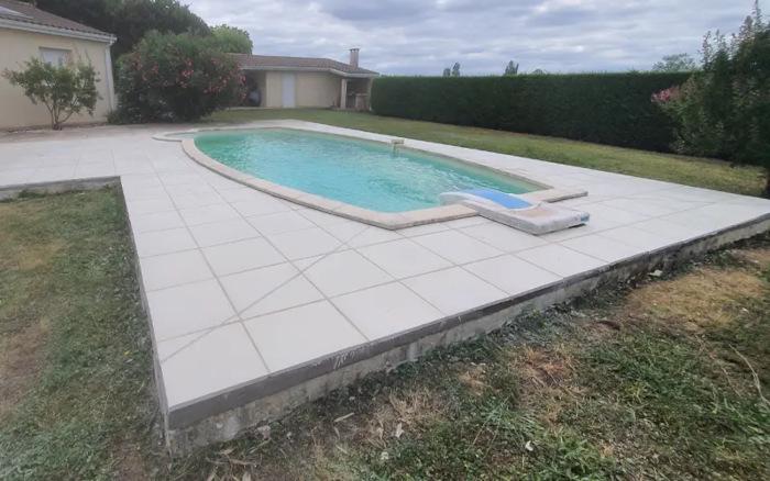 Photo de la terrasse de piscine terminée